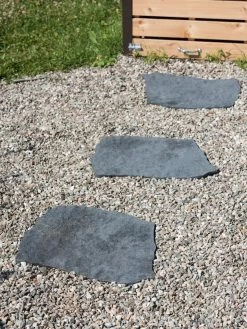 Recycled Rubber Flagstone Stepping Stone -Gardenhaus Shop 8594282 0438 tif