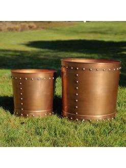 Riveted Planters, Set Of 2 -Gardenhaus Shop 8610081 03v