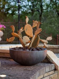 Desert Steel Prickly Pear Cactus Sculpture, Redondo -Gardenhaus Shop 8610768 03v