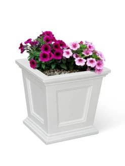Fairfield Self-Watering Square Planter, 16” X 16” 21 Fairfield Self-Watering Square Planter, 16” X 16” -Gardenhaus Shop 8611695 16V tif