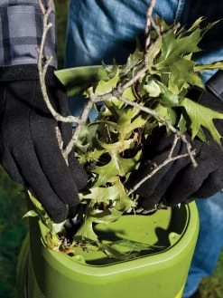 Snow Joe® 13-Amp Electric Wood Chipper/Shredder -Gardenhaus Shop 8612509 09v tif