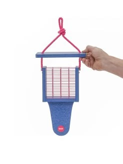 Color Pop Suet Feeder With Tail Prop From Recycled Plastic -Gardenhaus Shop 8613787 05v